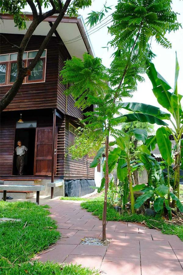 Yesterday Sathon Bangkok Exterior photo