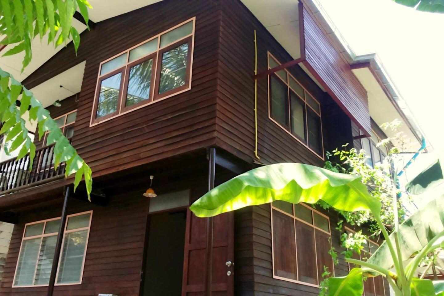 Yesterday Sathon Bangkok Exterior photo